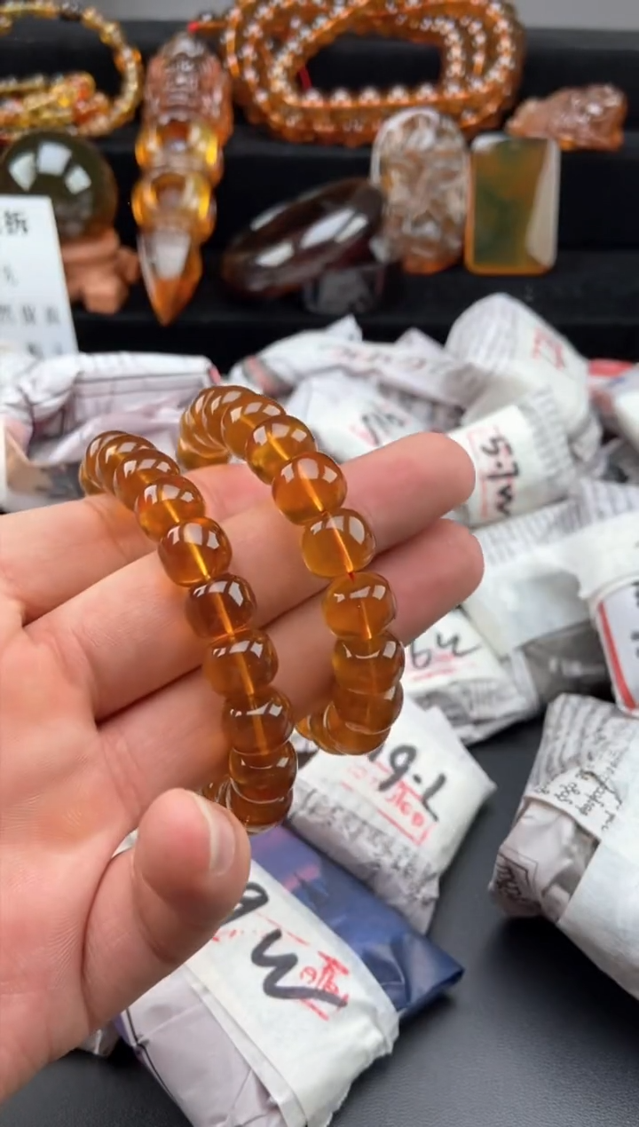 【闪购商品】琥珀手链未镶嵌11+老型珠手串【多样性发货其中一】