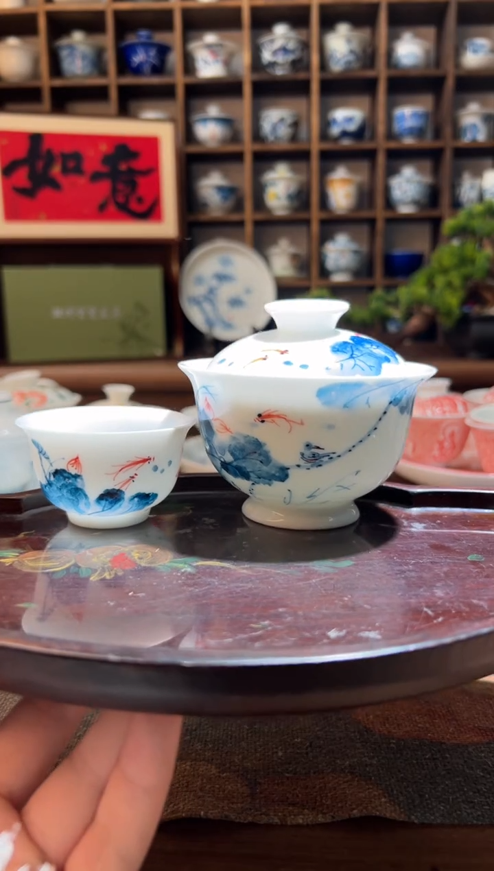 【闪购商品】手绘荷花大盖碗+送主人杯