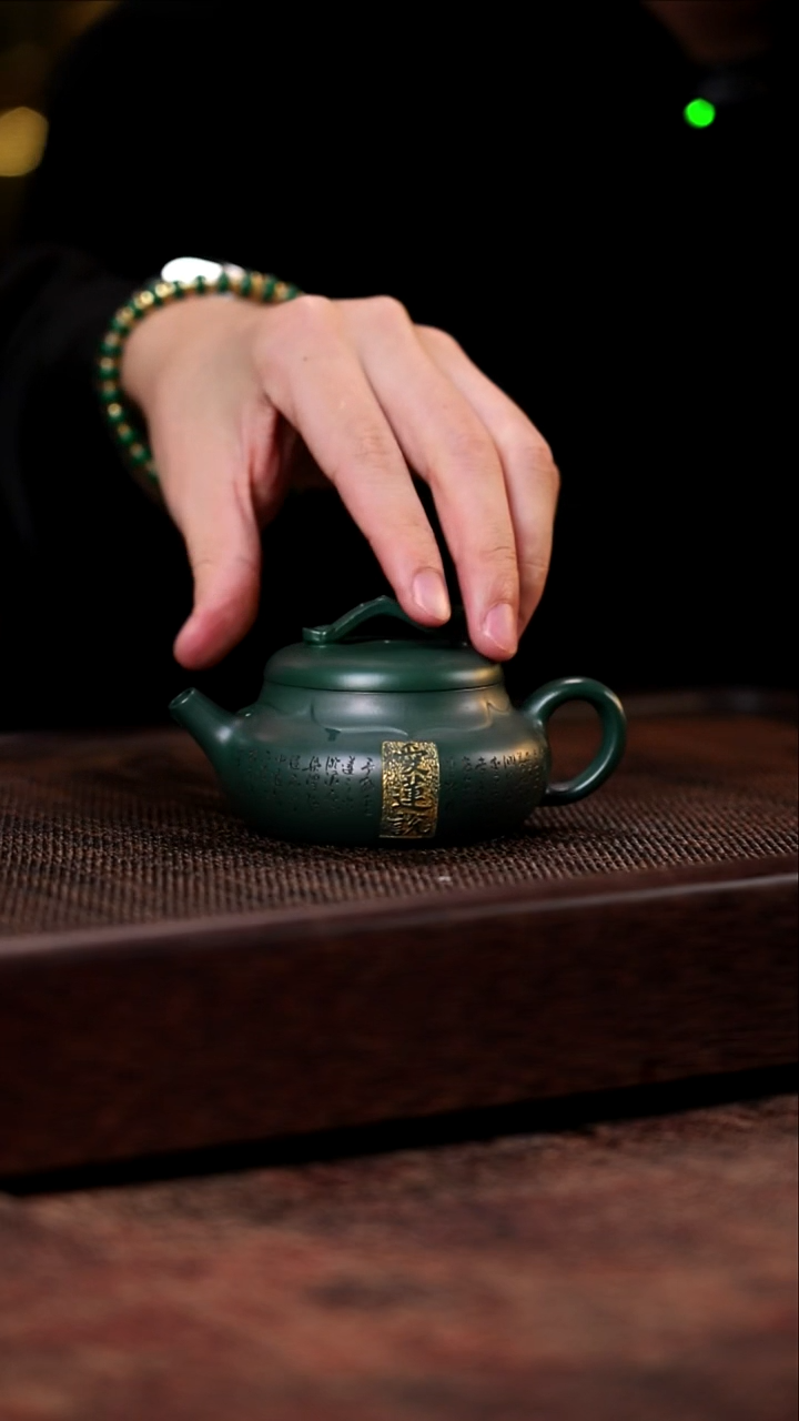 如意莲韵 绿泥 150cc