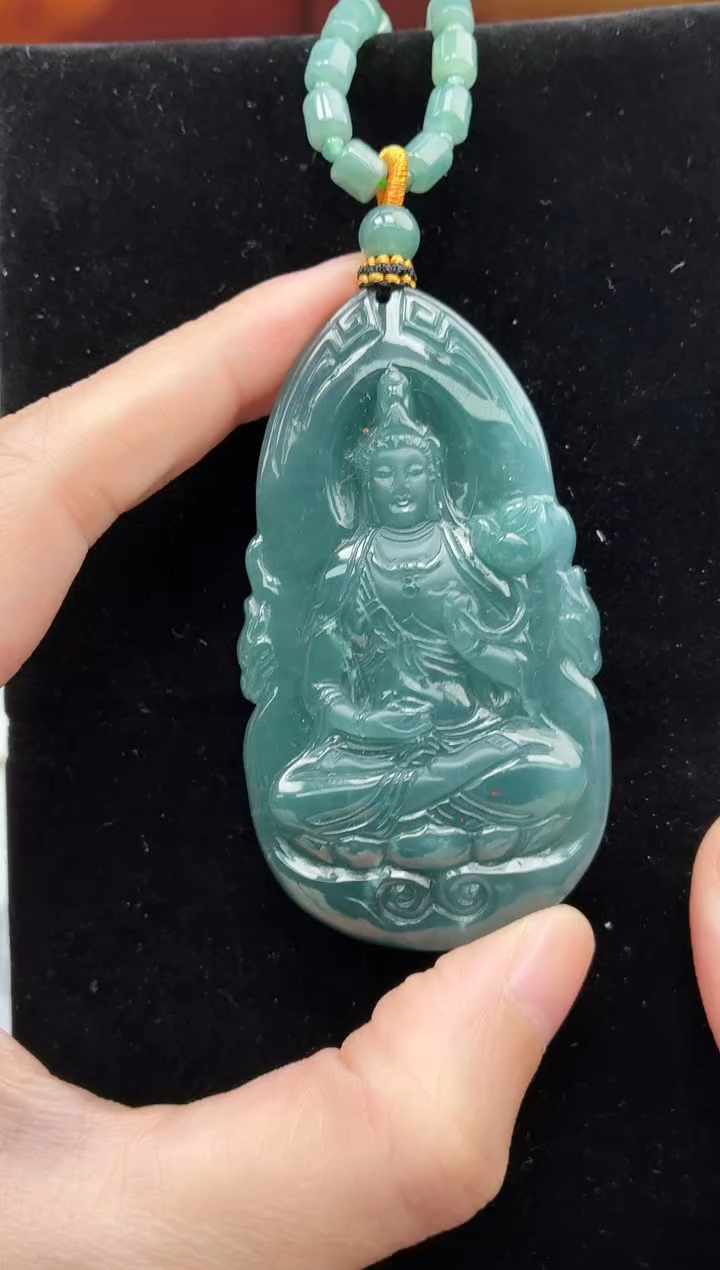 颈饰未镶嵌翡翠牌子