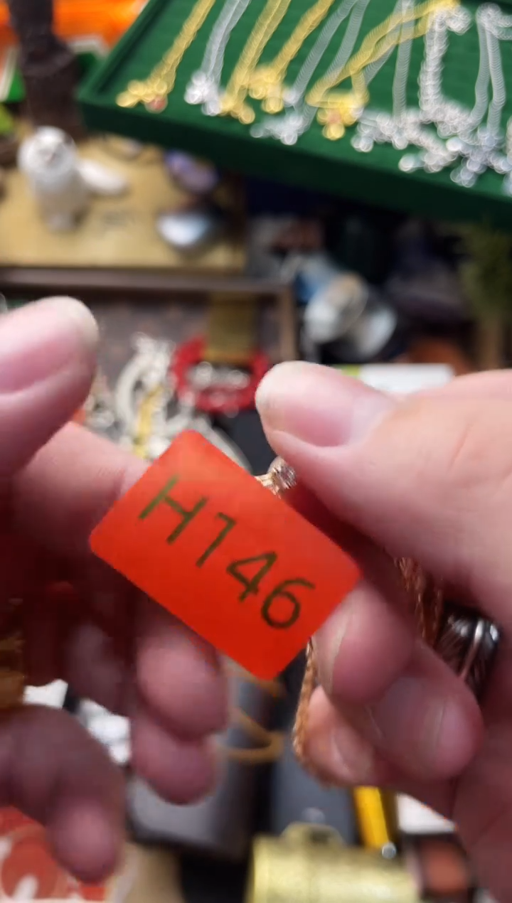 【闪购商品】瓷片新永华世家小舅子家208