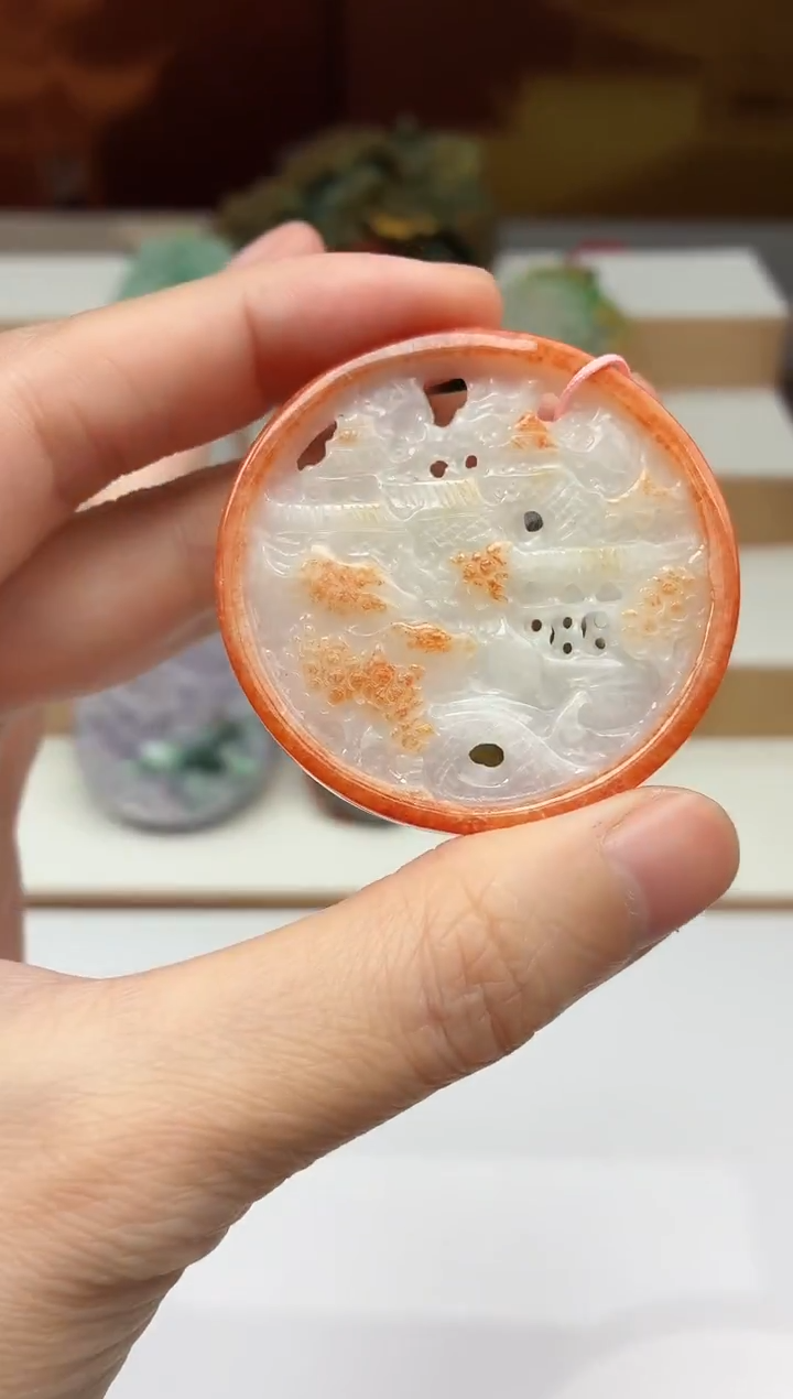 颈饰未镶嵌翡翠牌子