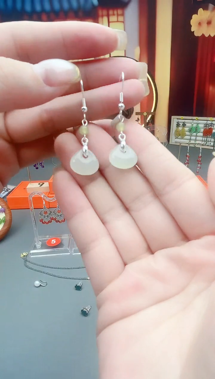未镶嵌和田玉耳饰X03