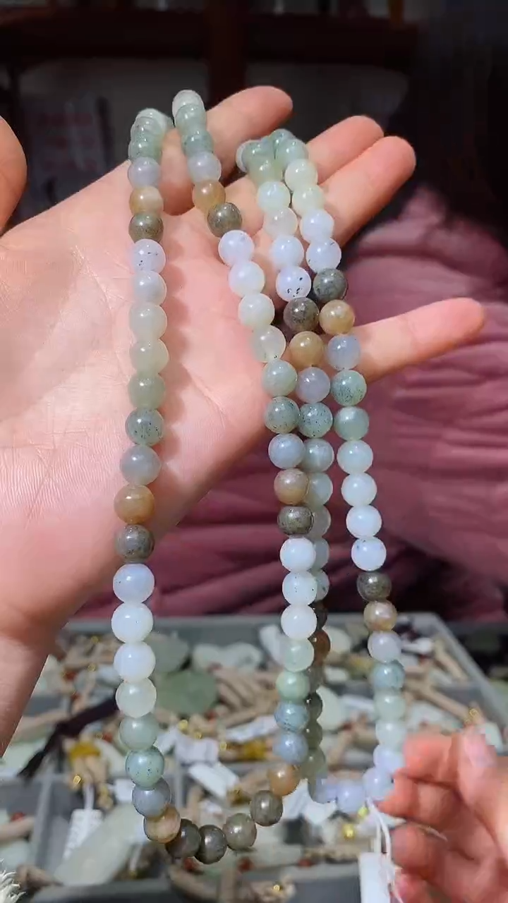 【闪购商品】和田玉挂件未镶嵌卡8链子