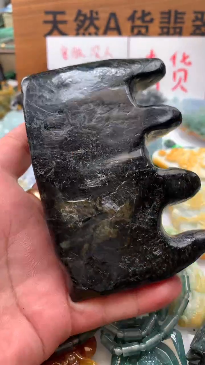 【闪购商品】翡翠颈饰未镶嵌保真天然A货翡翠