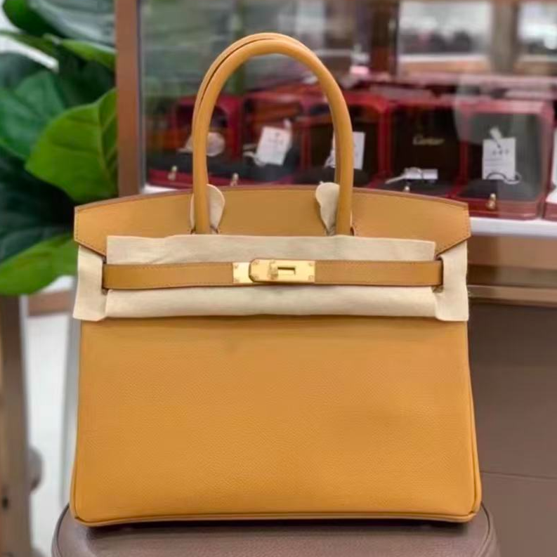 99新 Hermes/爱马仕 爱马仕bk30芝麻色金扣e皮框E单肩包