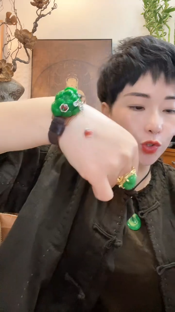 吊坠(赠链)未镶嵌翡翠789