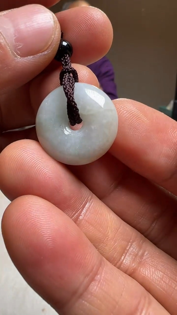 【闪购商品】翡翠颈饰未镶嵌平安扣
