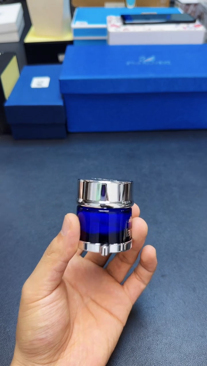 瓷片全新正品一件不留@@WE549