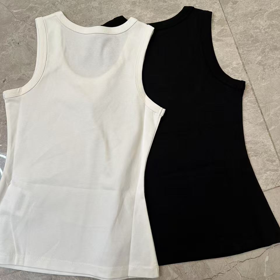 A082 小P背心女黑白两色