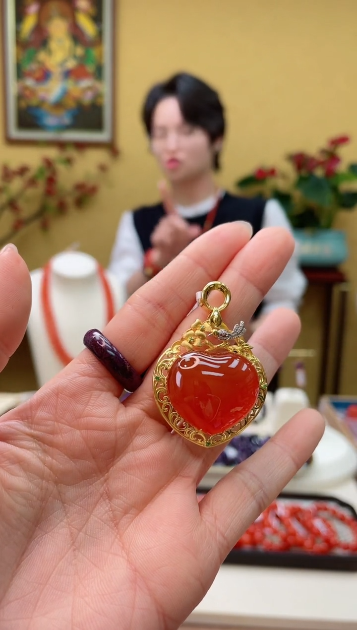 【闪购商品】南红玛瑙颈饰18K金镶嵌6@@DF50117006