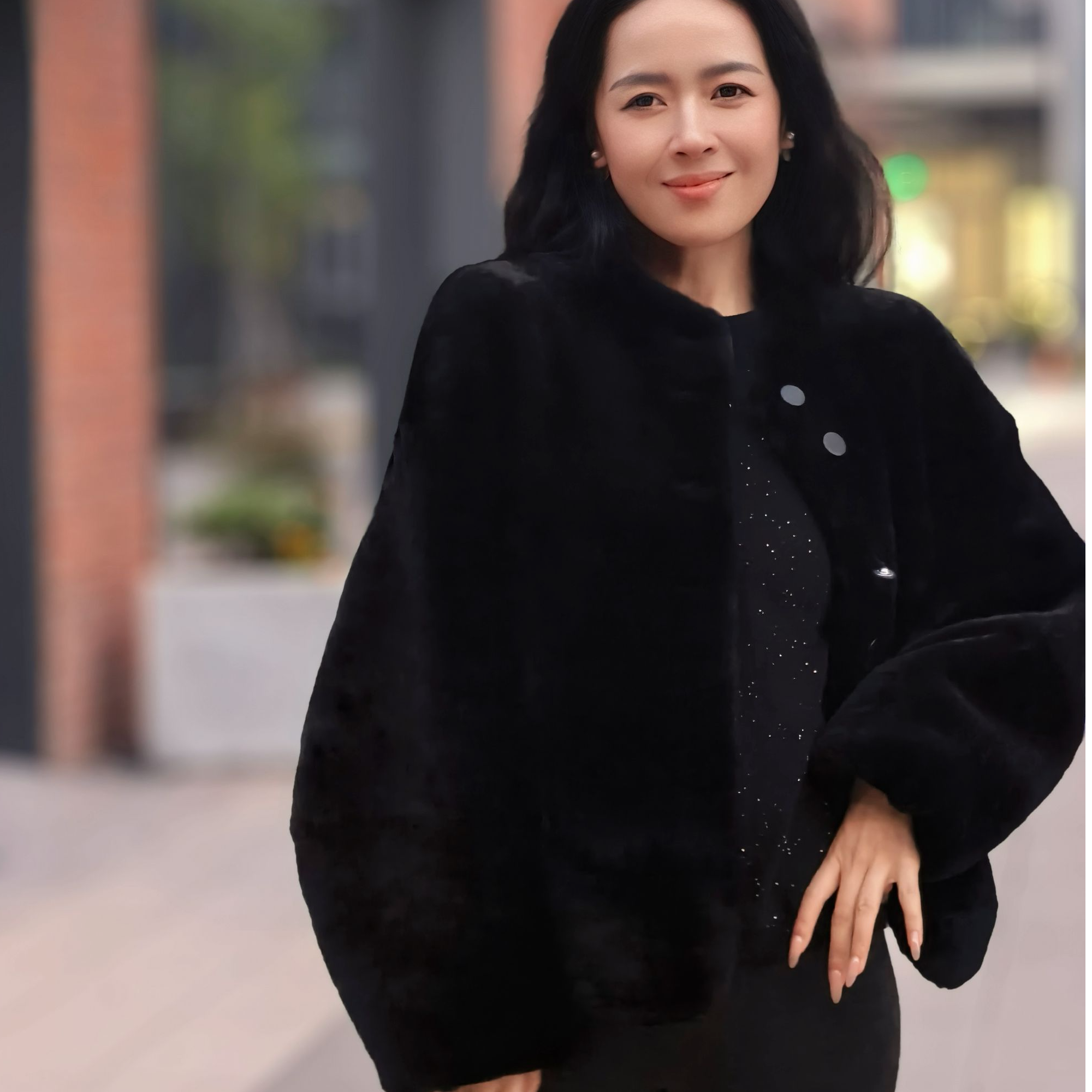 2025秋冬新款羊毛皮女款加厚保暖轻奢时尚休闲短外套女冬季 9687