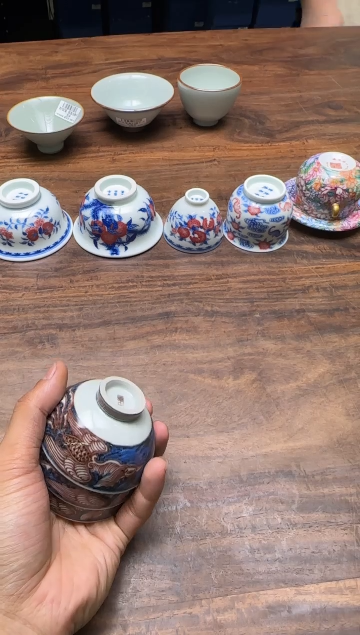 正萌 内刻龙纹外青花釉里红凤凰 小碗杯