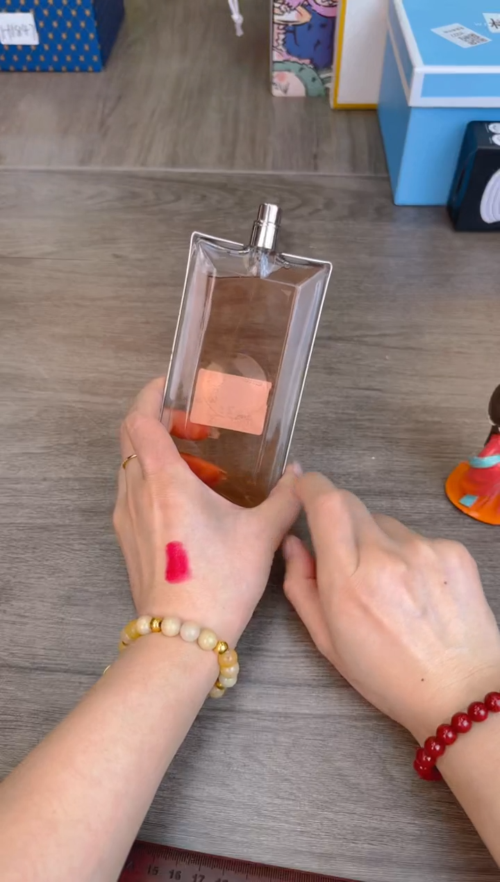 瓷片新号开播漏不停@@XX308