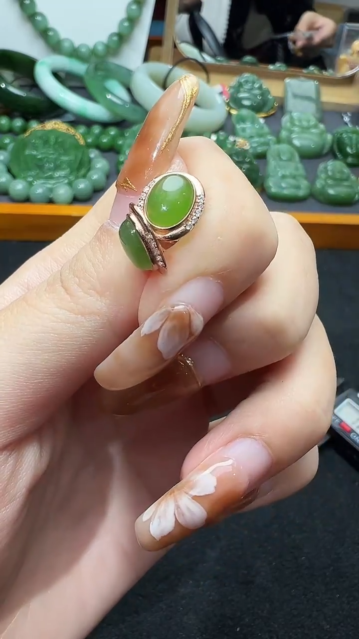 【闪购商品】和田玉耳饰未镶嵌19