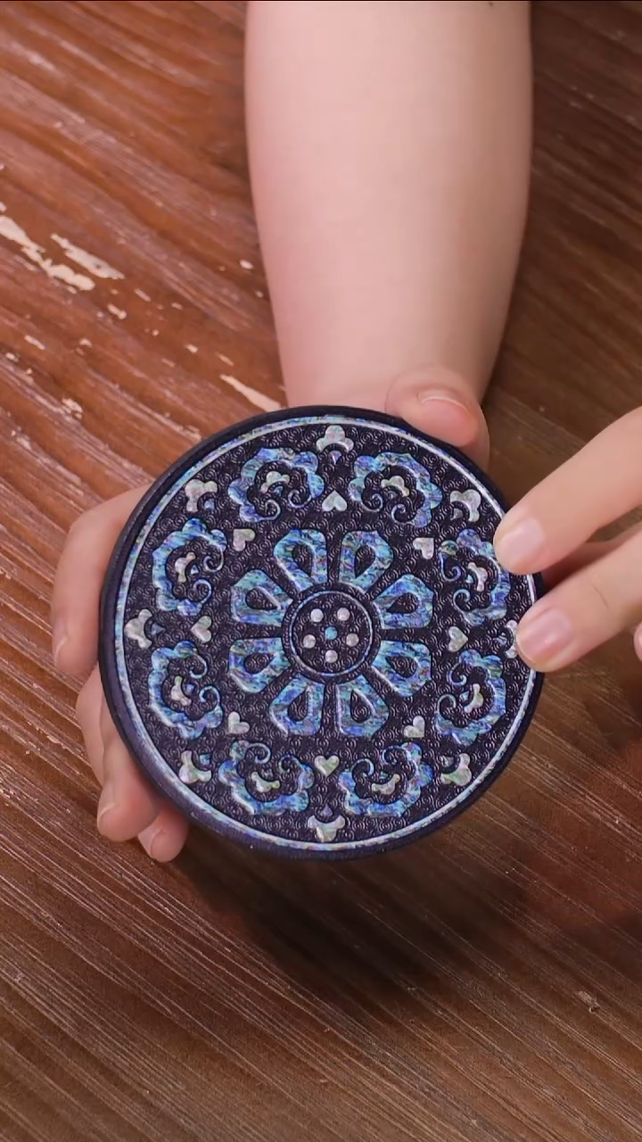 壹藏贰宝幻夜杯垫一片