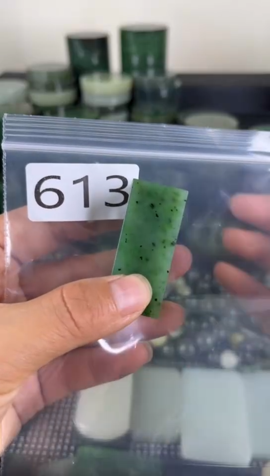 未镶嵌和田玉珠宝半成品方块