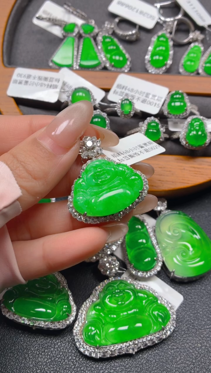 吊坠(不含链)银S925镶嵌翡翠云1