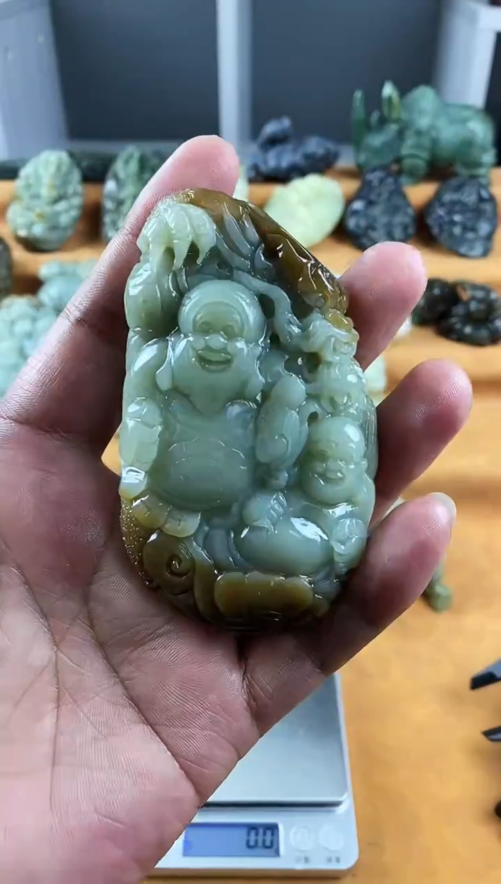 未镶嵌和田玉把件1