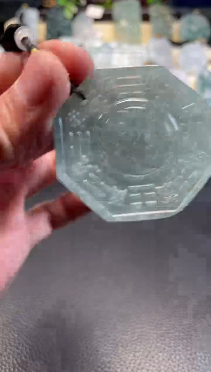 颈饰未镶嵌翡翠12/03/113