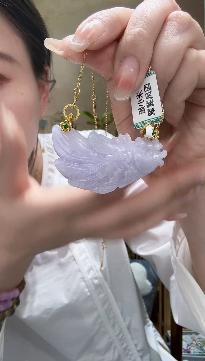 翡翠未镶嵌颈饰吊坠