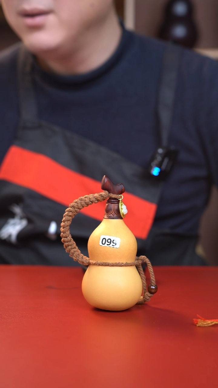 099手工大漆酒葫芦，