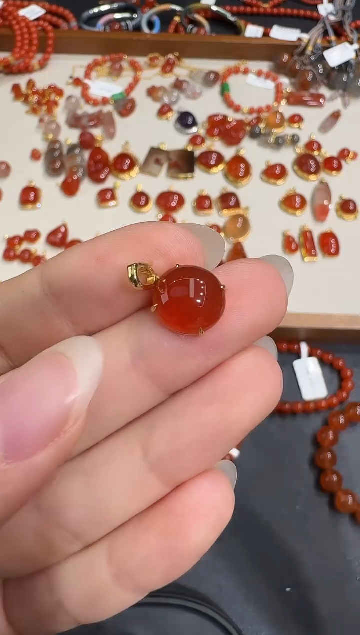 18K金镶嵌吊坠南红玛瑙X1204-223-167