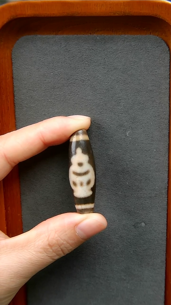 【闪购商品】玛瑙/玉髓珠宝半成品未镶嵌宝瓶12*40