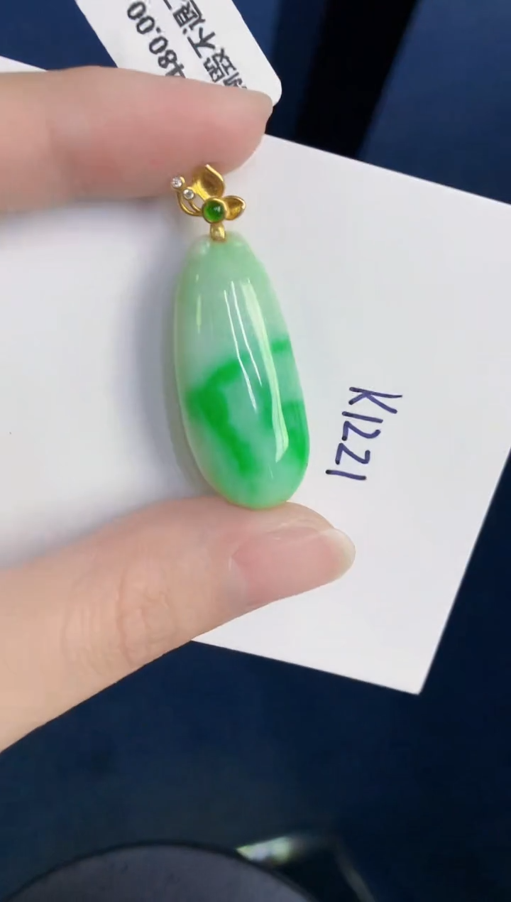 颈饰未镶嵌翡翠天然翡翠缅甸A货