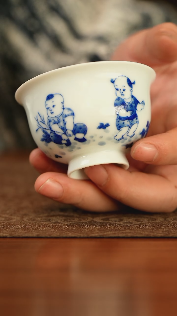 【闪购商品】垂虹万方青花童子童趣主人杯