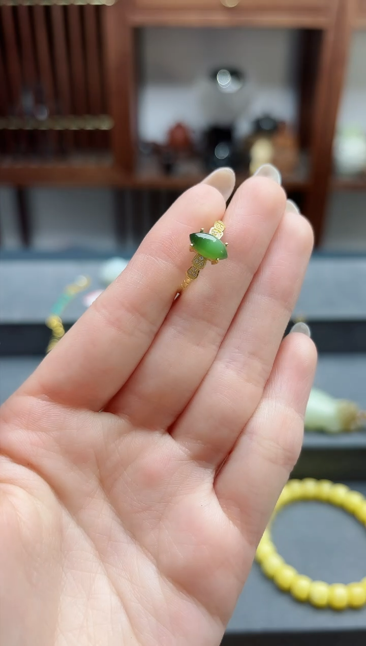 【闪购商品】和田玉戒指银S925镶嵌猫眼碧玉戒指 QC
