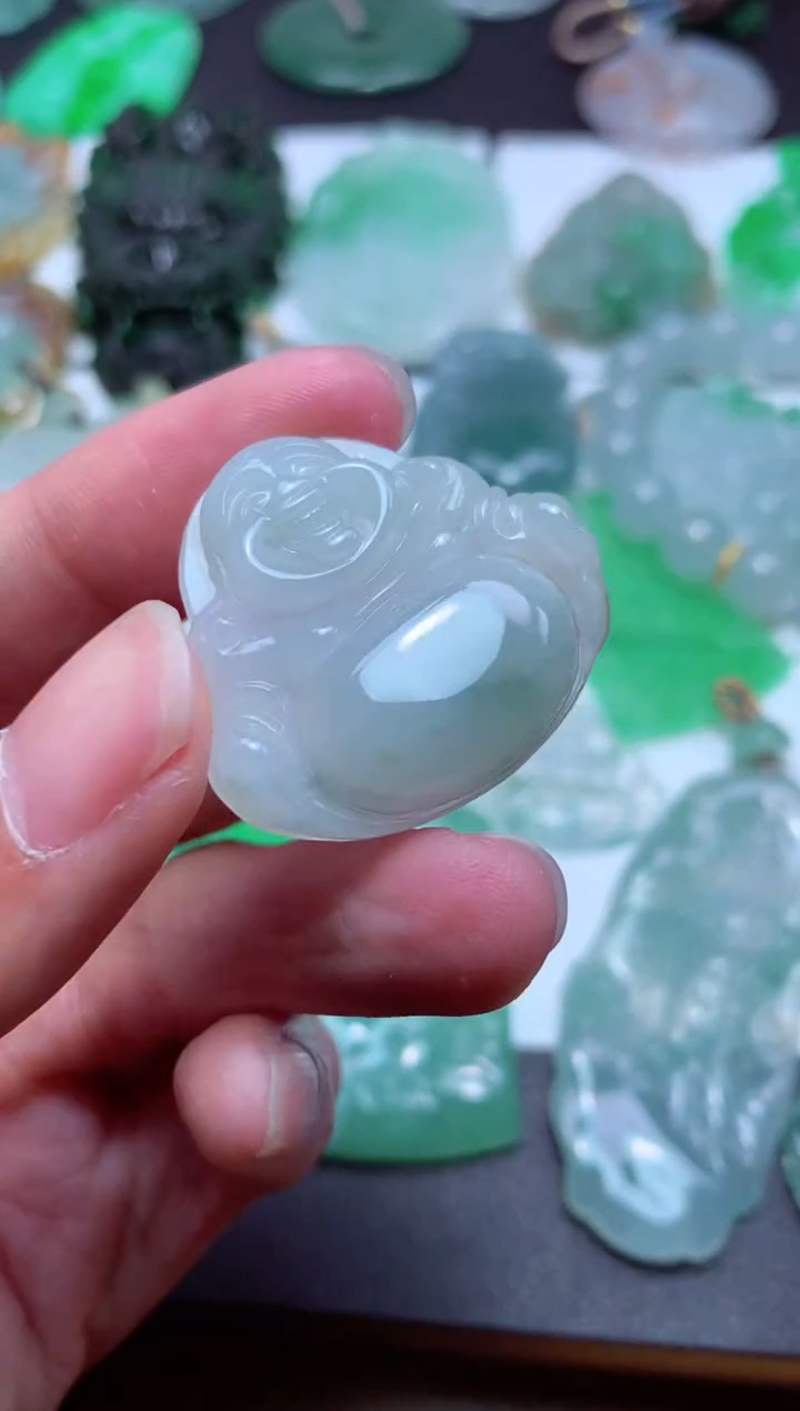 【闪购商品】翡翠颈饰未镶嵌天然翡翠