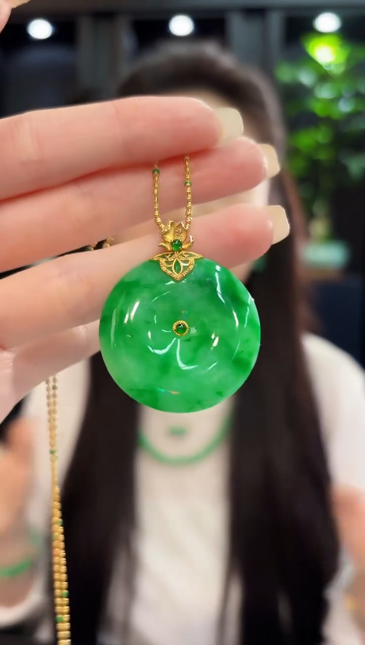 吊坠(不含链)18K金镶嵌翡翠 缅料A货/支持复检/一件