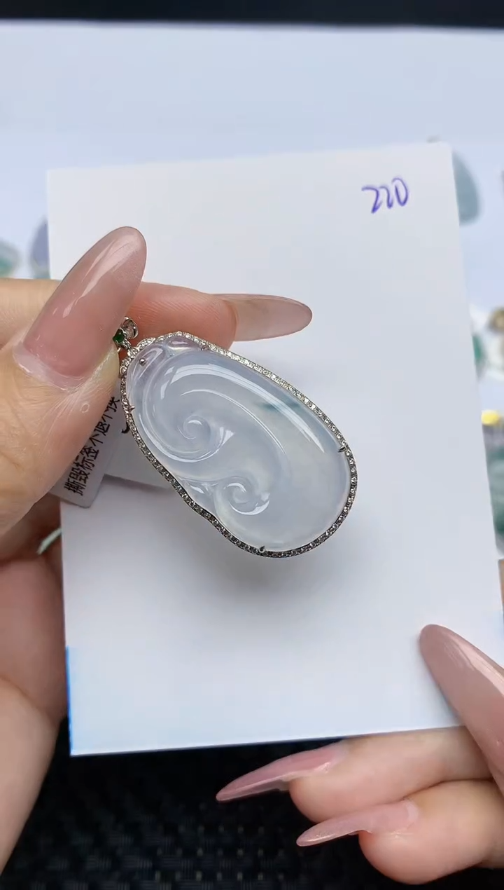 【闪购商品】翡翠颈饰18K金镶嵌天然A货翡翠 220