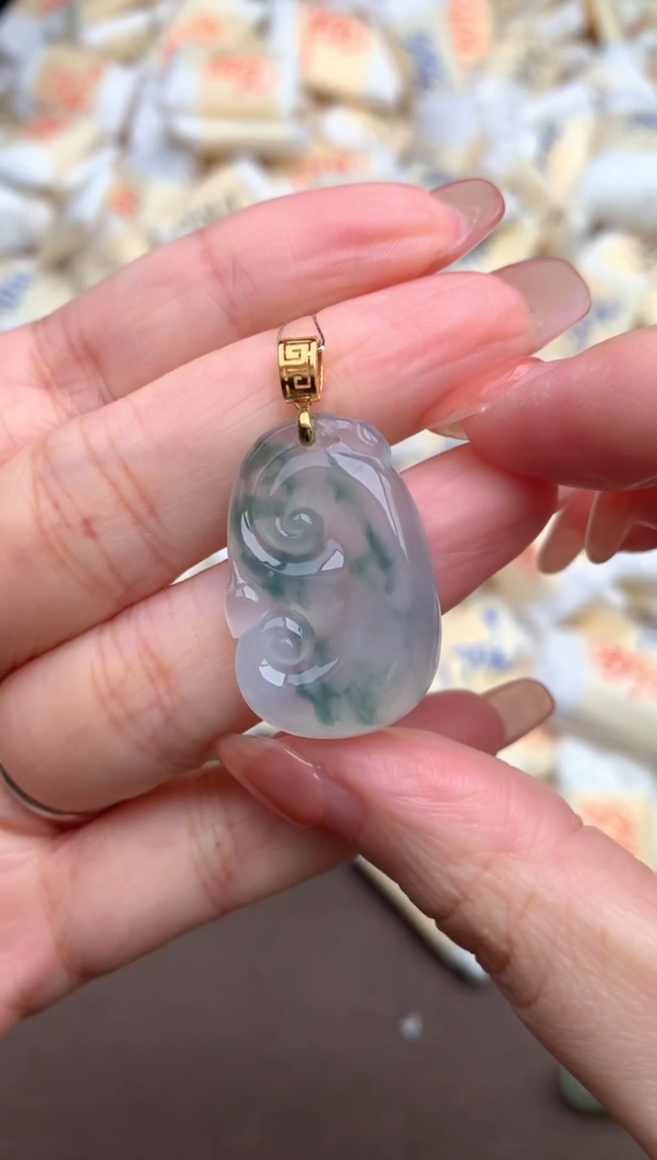 【闪购商品】翡翠挂件18K金镶嵌—