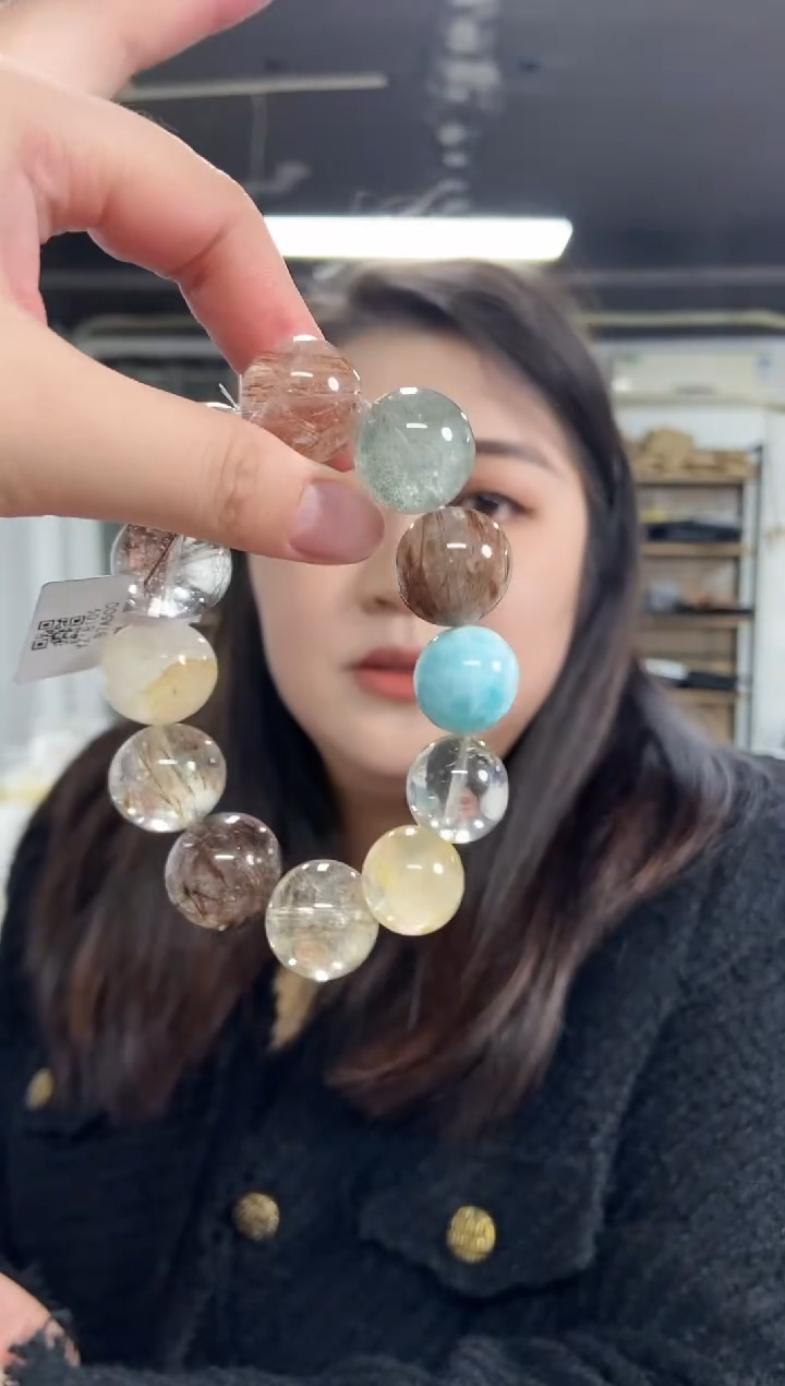 【闪购商品】水晶手串未镶嵌多样性发其一颜色微差