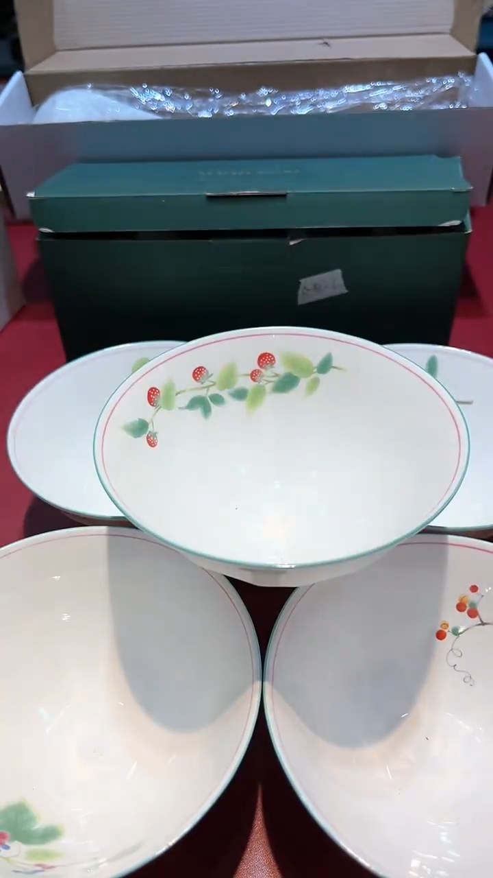 【闪购商品】瓷片锅碗瓢盆一件不剩