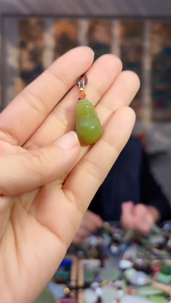【闪购商品】和田玉挂件未镶嵌拍一发一