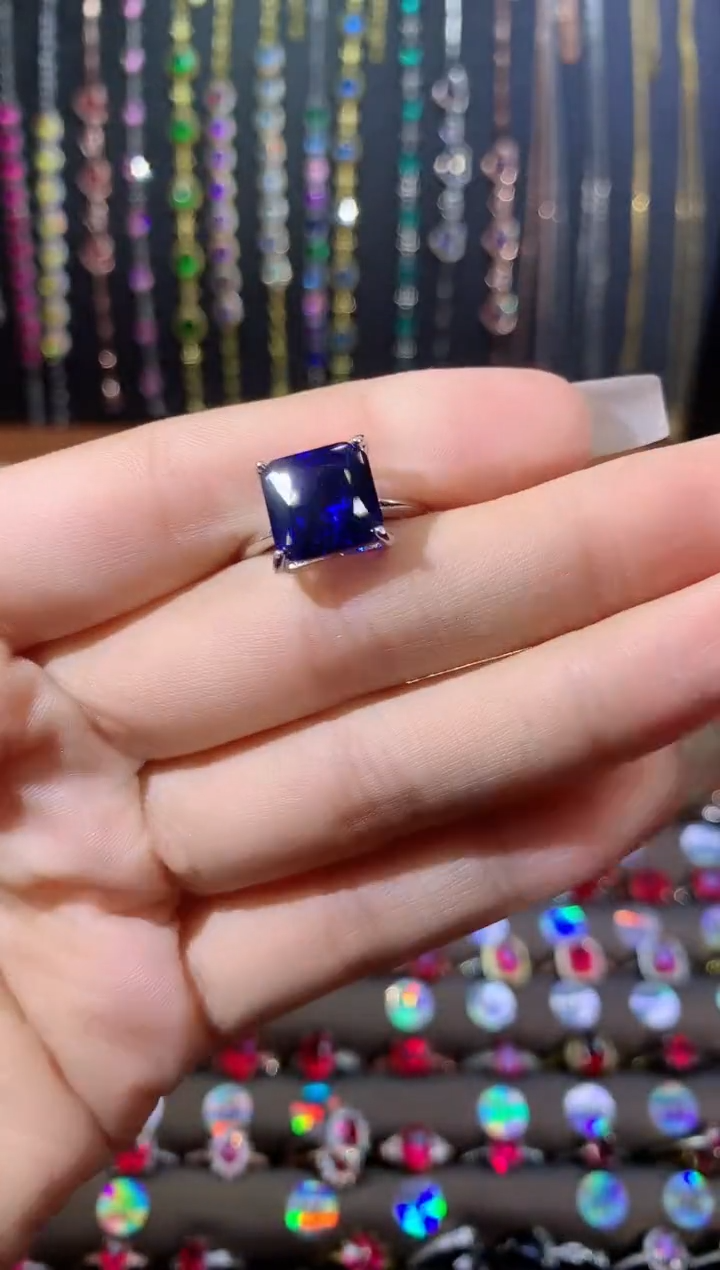 蓝宝石戒指银S925镶嵌10银色
