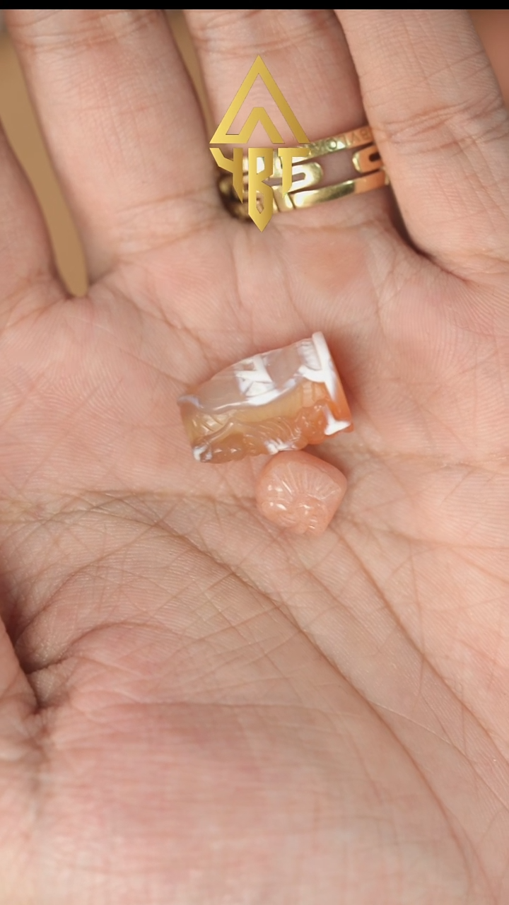 琉璃/树脂/塑料类?**?雕刻