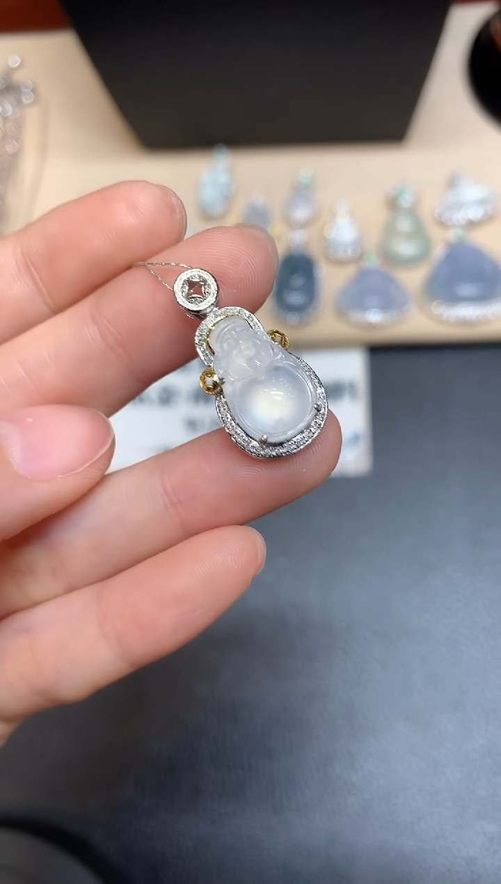 【闪购商品】翡翠吊坠(不含链)18K金镶嵌【财神无服务费