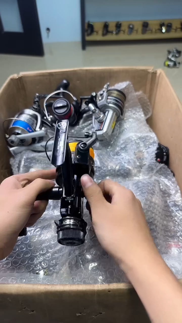 用****9海钓轮以直播间展示为准