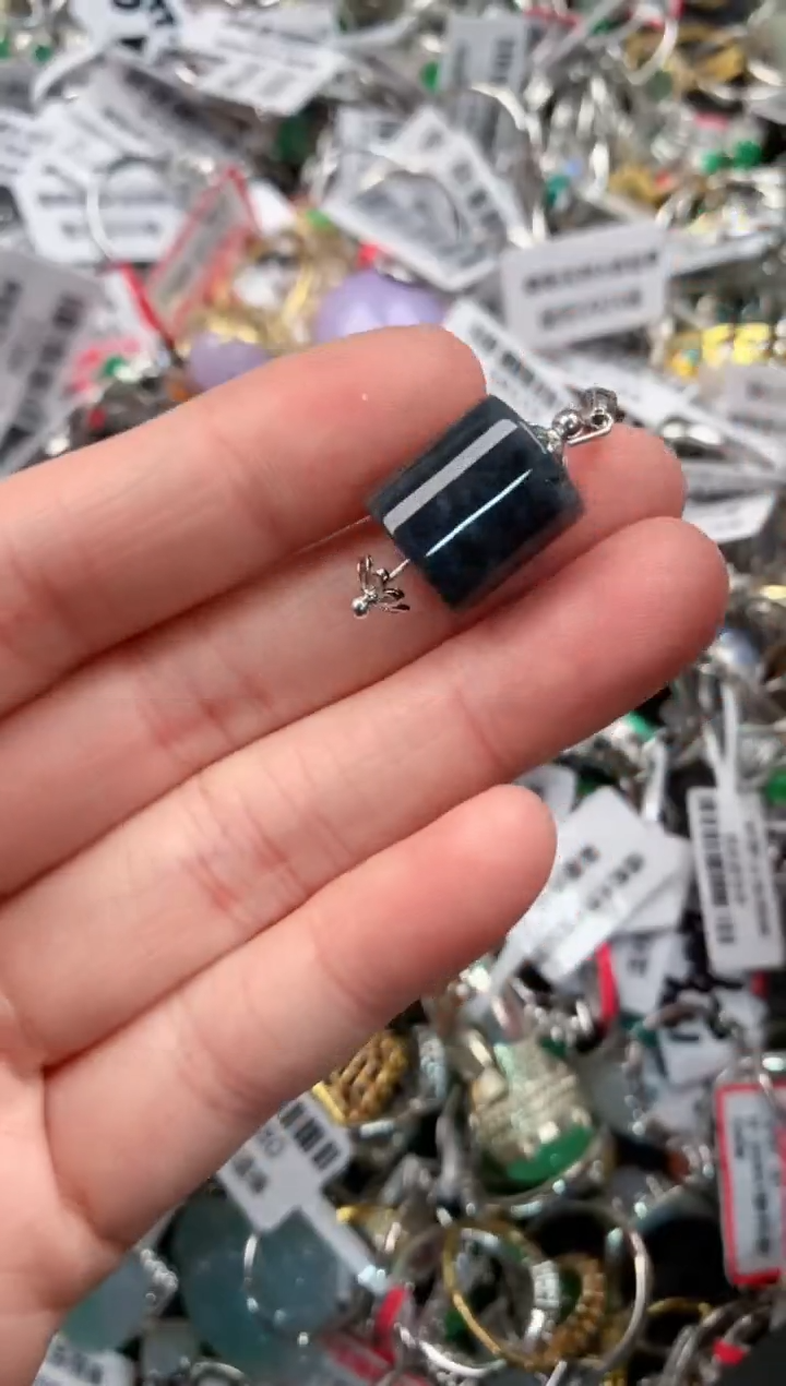 银S925镶嵌戒指翡翠7            3