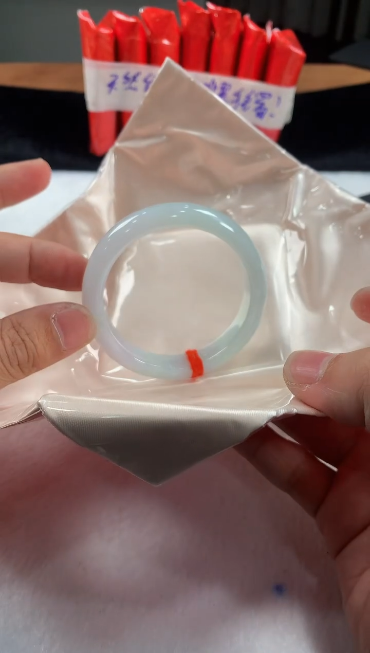 未镶嵌定制翡翠5079毛货不退不换 54-55圈