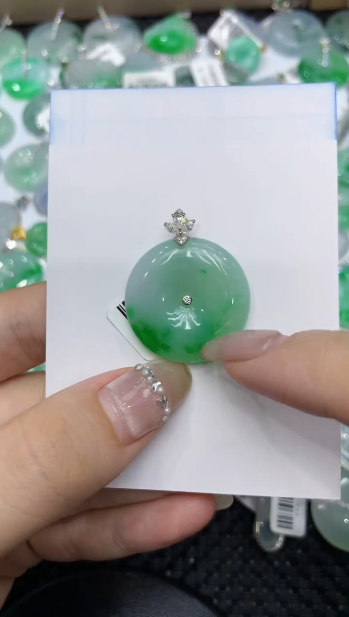 【闪购商品】翡翠颈饰18K金镶嵌222222222