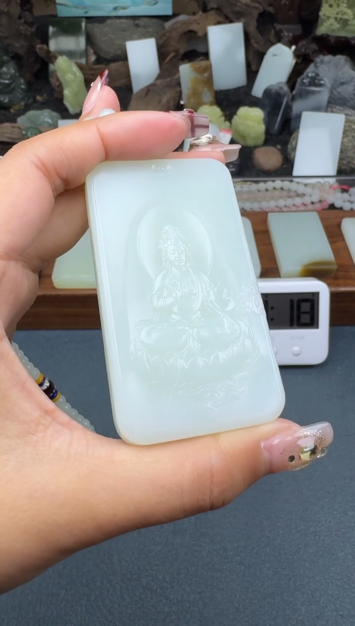 【闪购商品】和田玉颈饰未镶嵌菲菲