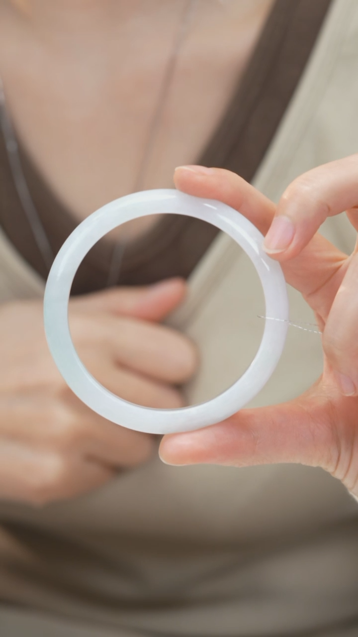 未镶嵌手镯翡翠62.6圈口 0136