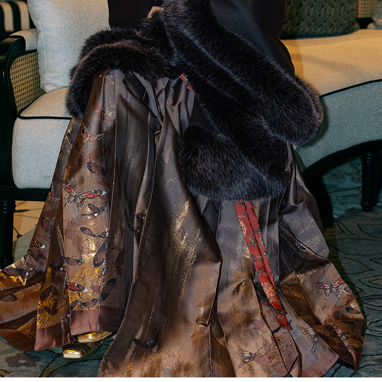 裳宫语【醉鎏金】国风新中式明制汉服织金仿妆花马面裙女日常可穿冬