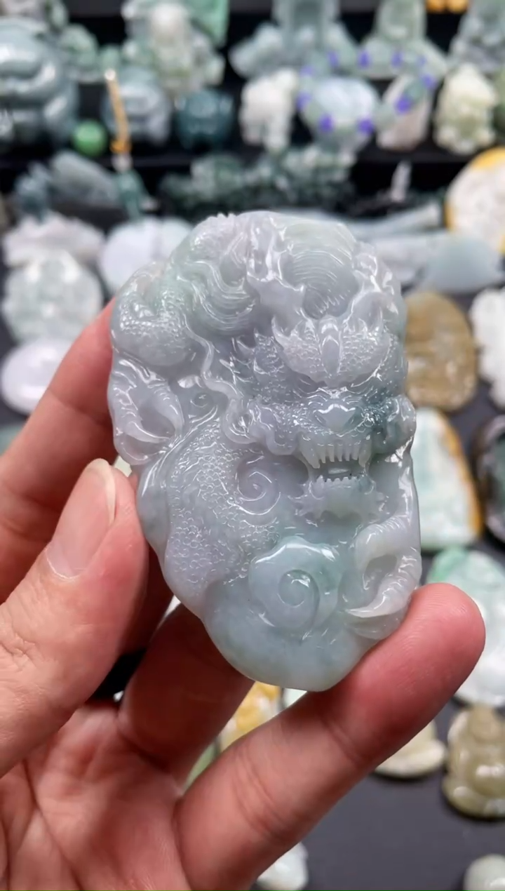 颈饰未镶嵌翡翠7  天然翡翠a货  龙牌