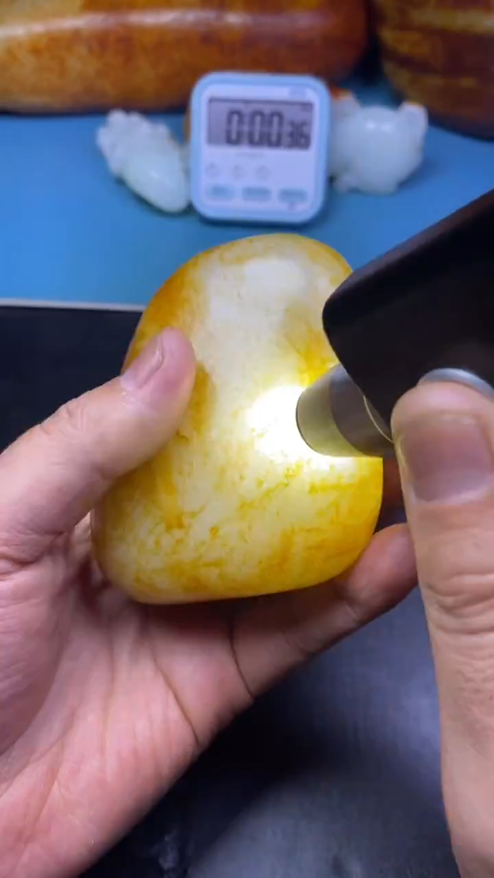 未镶嵌和田玉把件.*1